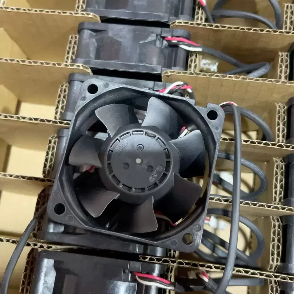 06025SA-12K-BT-DY NMB 12VDC 60x60x25mm Silent Axial Fan 06025SA-12K-BT-DY NMB 12VDC 60x60x25mm Silent Axial Fan