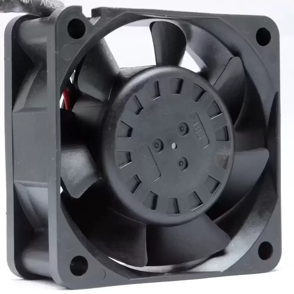 06025VE-24Q-BU-01 NMB 24VDC 60x60x25mm 4-Wire Axial Fan 06025VE-24Q-BU-01 NMB 24VDC 60x60x25mm 4-Wire Axial Fan