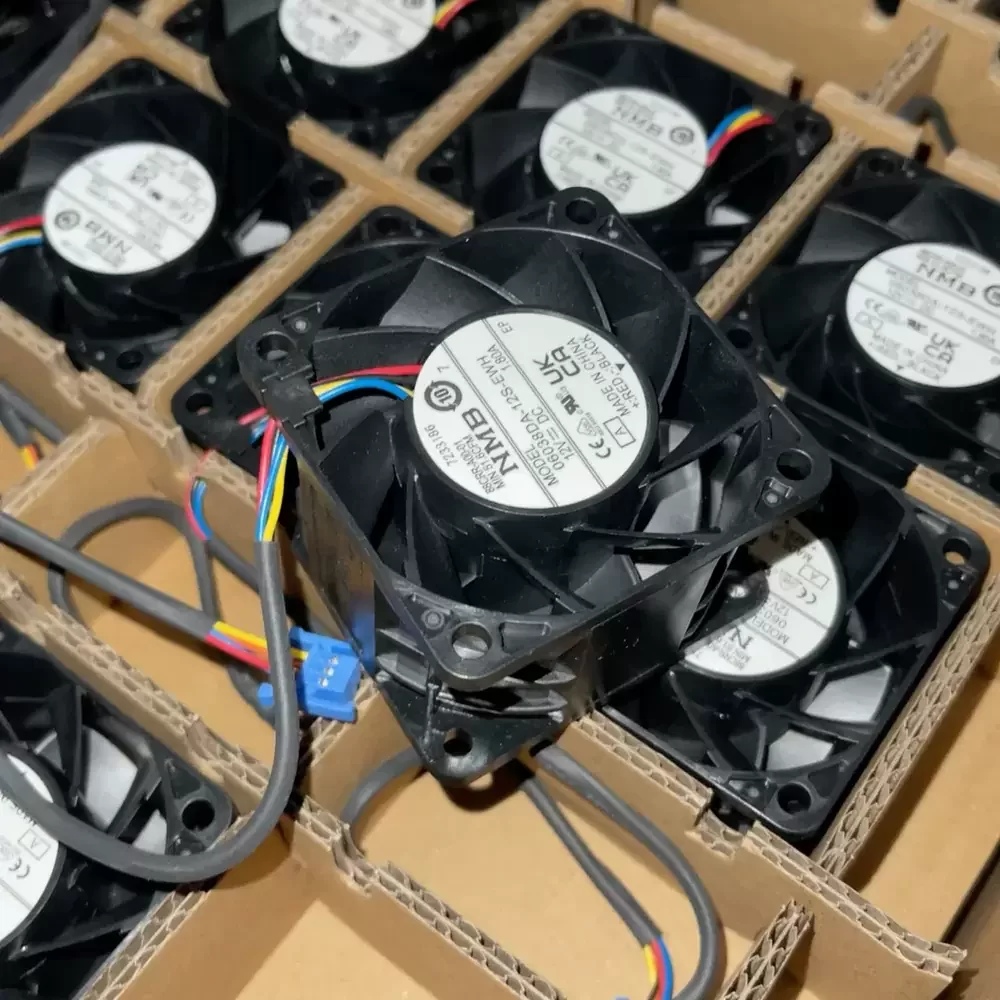 06038DA-12S-EWH-A NMB 12VDC 60x60x38mm 4-Wire Axial Fan 06038DA-12S-EWH-A NMB 12VDC 60x60x38mm 4-Wire Axial Fan