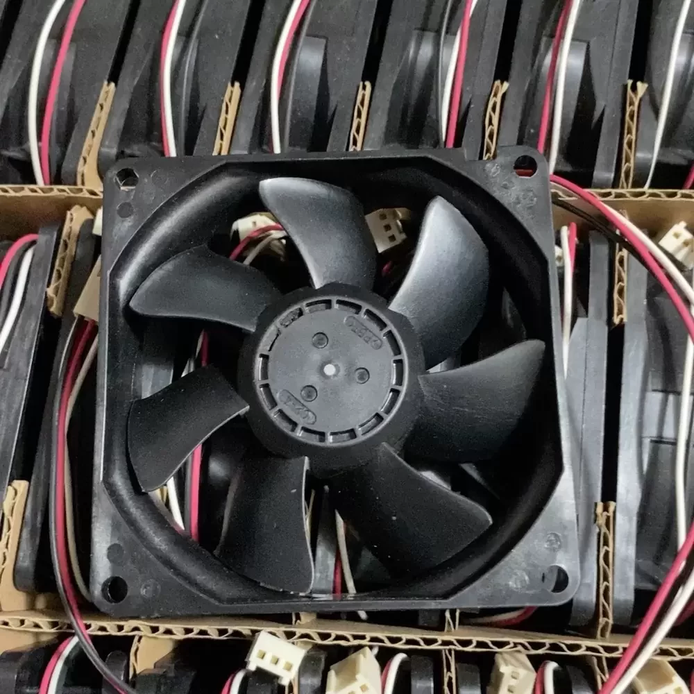 08025SA-12R-ET-01 NMB 12VDC 80x80x25mm 0.50A Axial Fan 08025SA-12R-ET-01 NMB 12VDC 80x80x25mm 0.50A Axial Fan