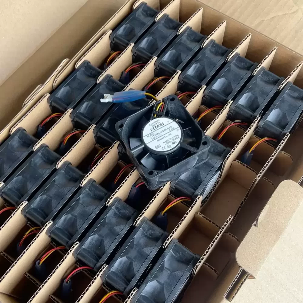 2410ML-05W-B69-BQE NMB 24VDC 60x60x25mm Inverter Cooling Fan 2410ML-05W-B69-BQE NMB 24VDC 60x60x25mm Inverter Cooling Fan