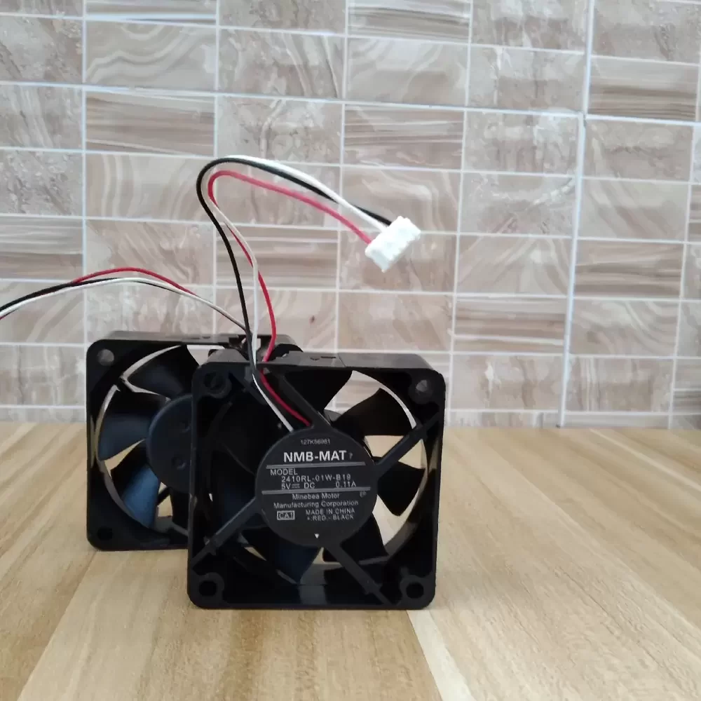 2410RL-01W-B19-CA1 NMB 5VDC 60x60x25mm 3-Wire Axial Fan 2410RL-01W-B19-CA1 NMB 5VDC 60x60x25mm 3-Wire Axial Fan