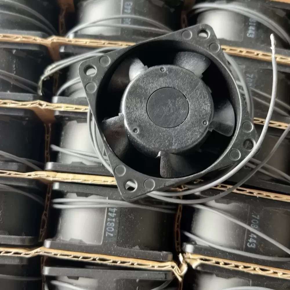2412PS-12W-B30-A00 NMB-MAT 115VAC 60x60x30mm Axial Fan 2412PS-12W-B30-A00 NMB-MAT 115VAC 60x60x30mm Axial Fan