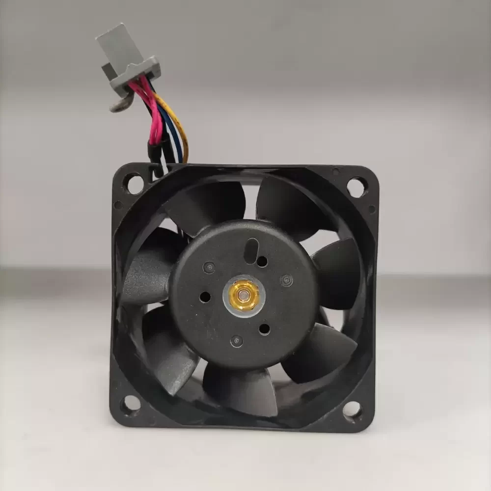2B06038B12H AVC 12VDC 60x60x38mm Axial Fan 2B06038B12H AVC 12VDC 60x60x38mm Axial Fan