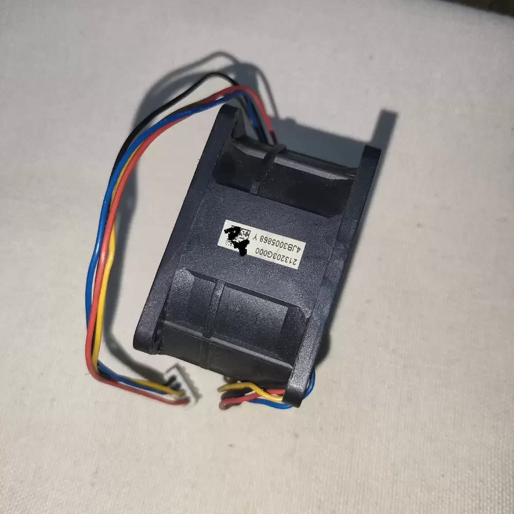 2B06038B12S-P044 AVC 12VDC 60x60x38mm PWM Axial Fan 2B06038B12S-P044 AVC 12VDC 60x60x38mm PWM Axial Fan