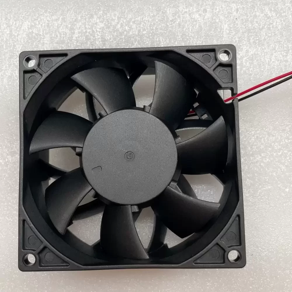 3615KL-05W-B70-EQ1 NMB-MAT 24VDC 92x92x38mm Axial Fan 3615KL-05W-B70-EQ1 NMB-MAT 24VDC 92x92x38mm Axial Fan