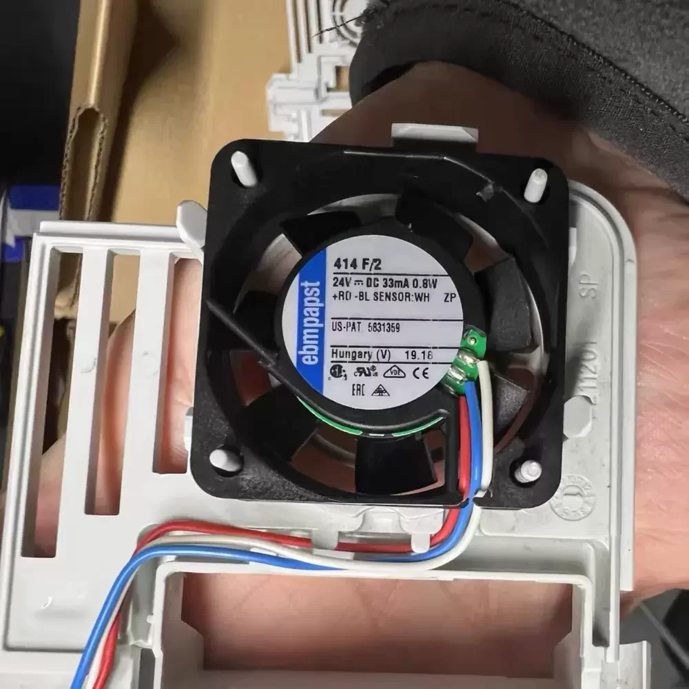 414F/2 ebm-papst 24VDC 40x40x10mm 33mA 0.8W Axial Fan