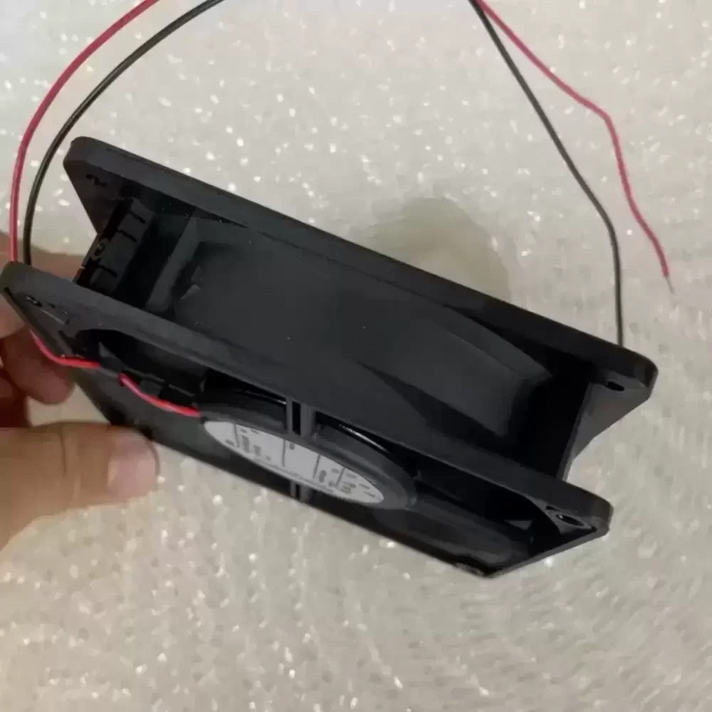 4314 ebm-papst 24VDC 119x119x32mm 210mA Axial Fan 4314 ebm-papst 24VDC 119x119x32mm 210mA Axial Fan