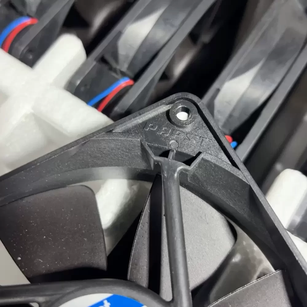 4414FL ebm-papst 24VDC 119x119x25mm 50mA 1.2W Axial Fan 4414FL ebm-papst 24VDC 119x119x25mm 50mA 1.2W Axial Fan