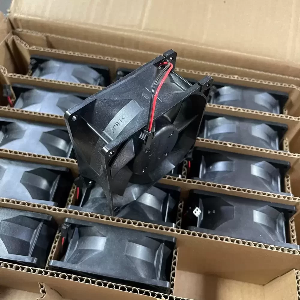 9238KA-24Q-FA-01 NMB 24VDC 92x92x38mm Inverter Fan 9238KA-24Q-FA-01 NMB 24VDC 92x92x38mm Inverter Fan