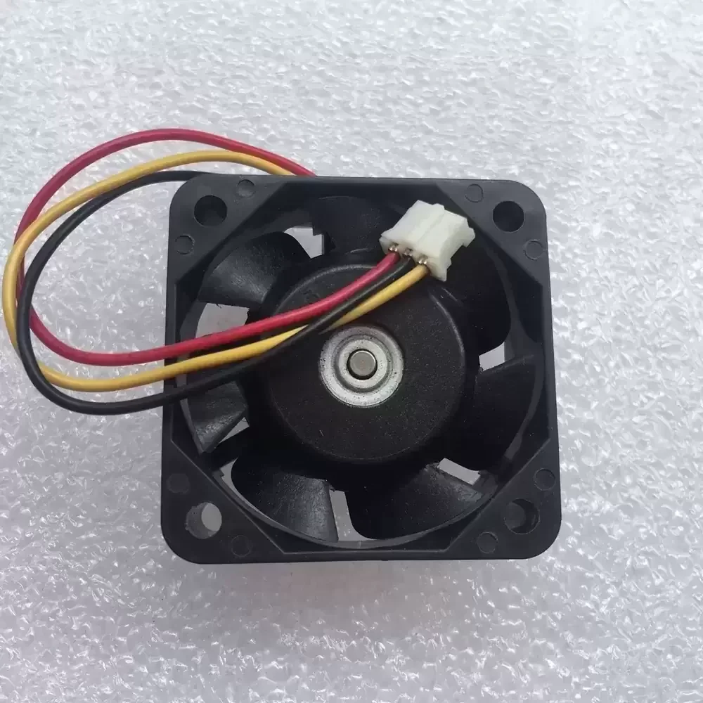 9A0424H7D05 Sanyo Denki 24VDC 40x40x15mm Axial Fan 9A0424H7D05 Sanyo Denki 24VDC 40x40x15mm Axial Fan