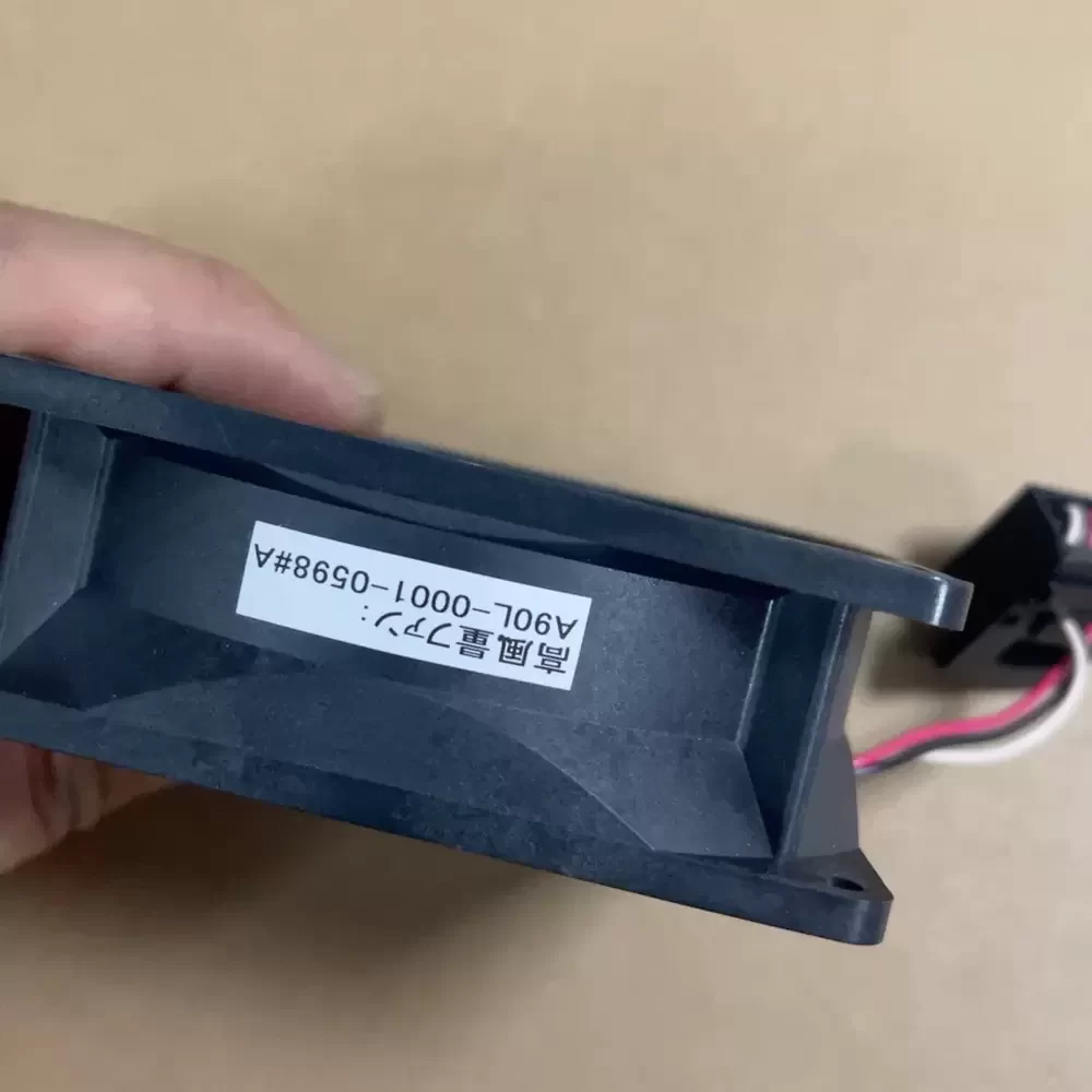 9WF0924S2031 Sanyo Denki 24VDC 92mm Oil Proof Axial Fan 9WF0924S2031 Sanyo Denki 24VDC 92mm Oil Proof Axial Fan