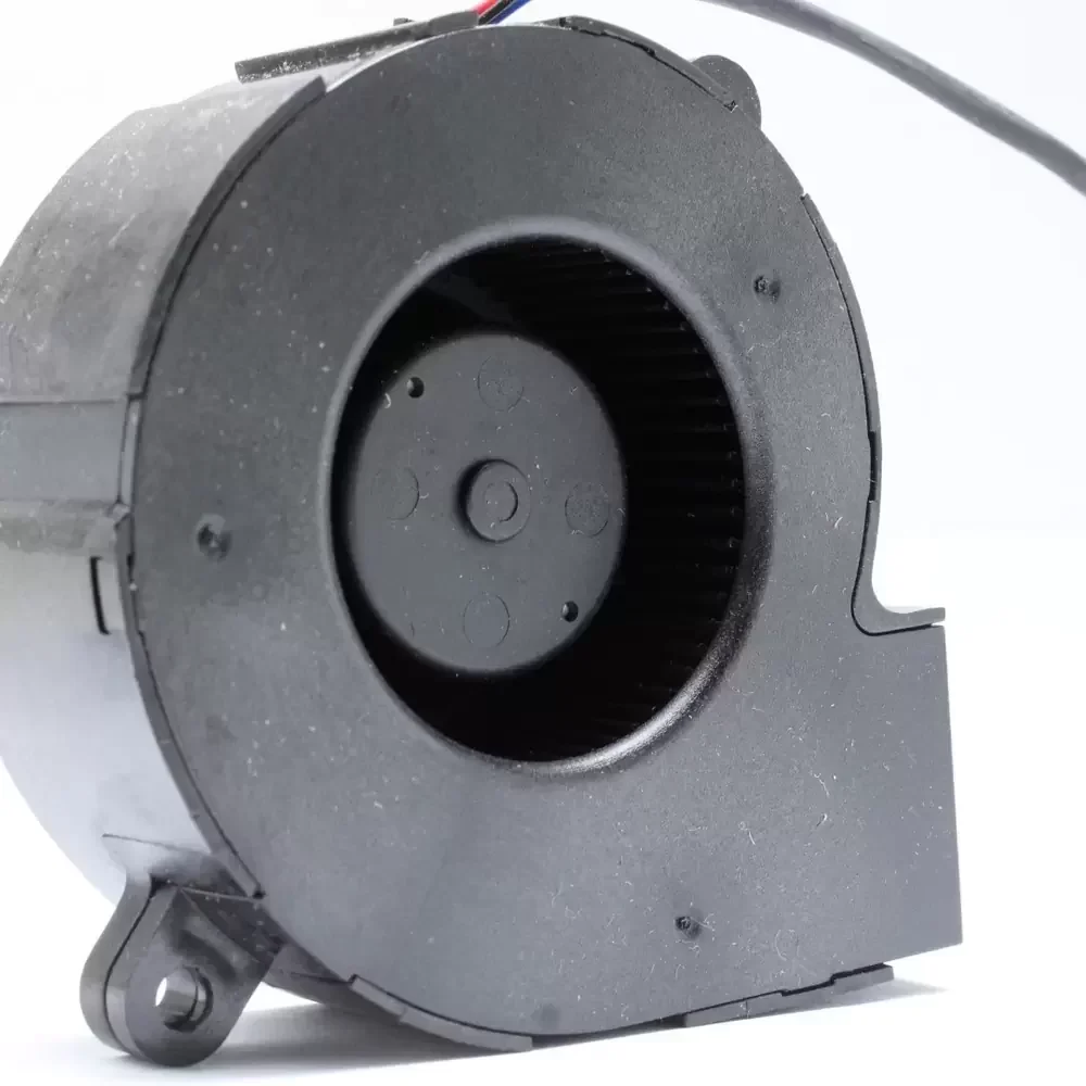 AB07012UB250301 ADDA 12VDC 70x70x25mm Blower Fan AB07012UB250301 ADDA 12VDC 70x70x25mm Blower Fan