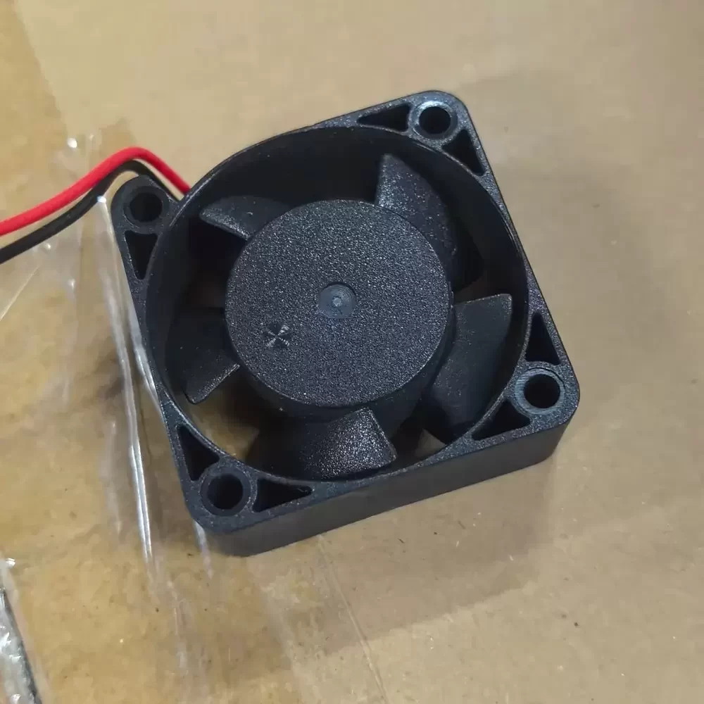 AD0412HB-D50 ADDA 12VDC 40x40x15mm Low Noise Axial Fan AD0412HB-D50 ADDA 12VDC 40x40x15mm Low Noise Axial Fan