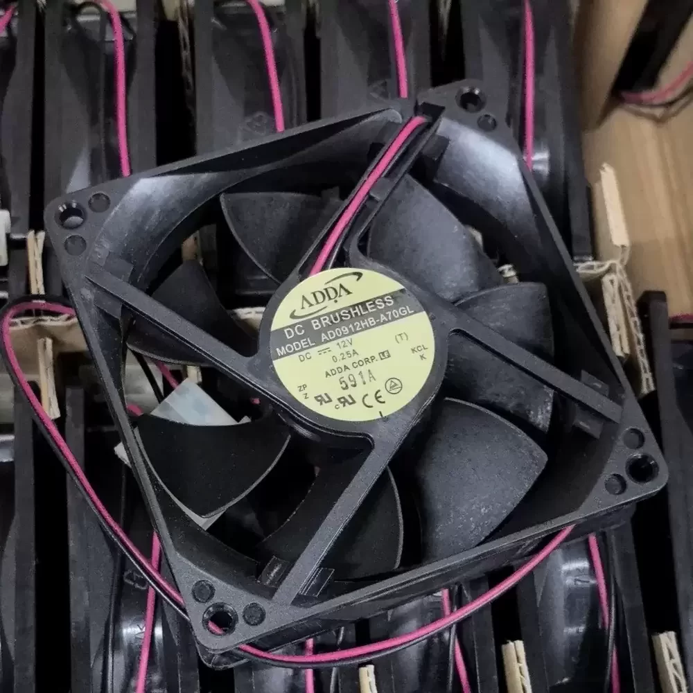 AD0912HB-A70GL ADDA 12VDC 92x92x25mm Brushless Axial Fan AD0912HB-A70GL ADDA 12VDC 92x92x25mm Brushless Axial Fan