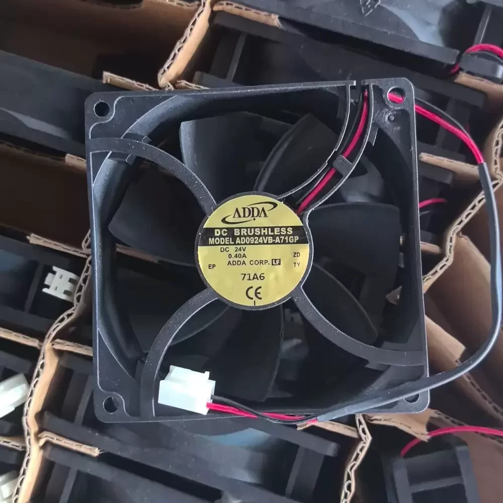 AD0924VB-A71GP ADDA 24VDC 92x92x25mm Server Axial Fan