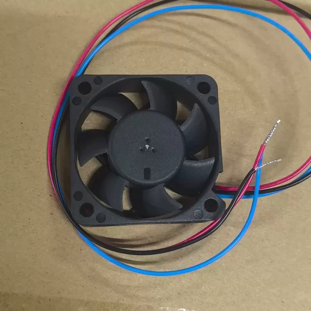 AFB0512HHB-F00 Delta 12VDC 50x50x15mm Tachometer Axial Fan AFB0512HHB-F00 Delta 12VDC 50x50x15mm Tachometer Axial Fan