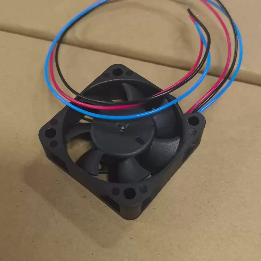 AFB0512HHB-F00 Delta 12VDC 50x50x15mm Tachometer Axial Fan AFB0512HHB-F00 Delta 12VDC 50x50x15mm Tachometer Axial Fan