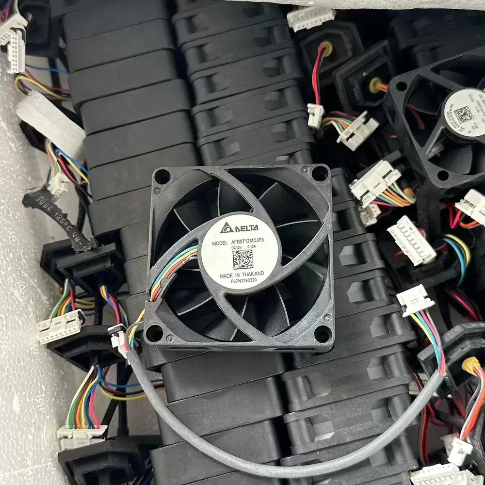 AFB0712MDJF3 Delta 12VDC 70x70x20mm 0.12A Axial Fan