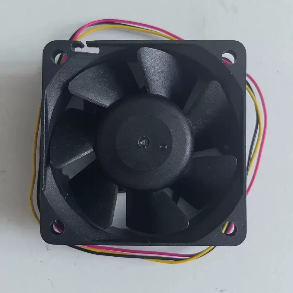 AG06024XB257202 ADDA 24VDC 60mm 3-Wire Alarm Axial Fan AG06024XB257202 ADDA 24VDC 60mm 3-Wire Alarm Axial Fan
