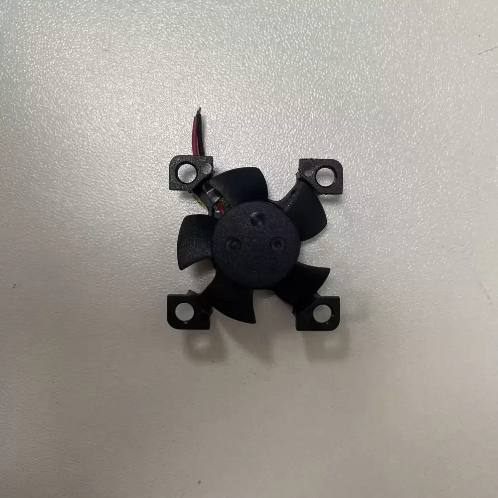 AY02705UB105000 ADDA 5VDC 0.30A DC Blower Fan AY02705UB105000 ADDA 5VDC 0.30A DC Blower Fan