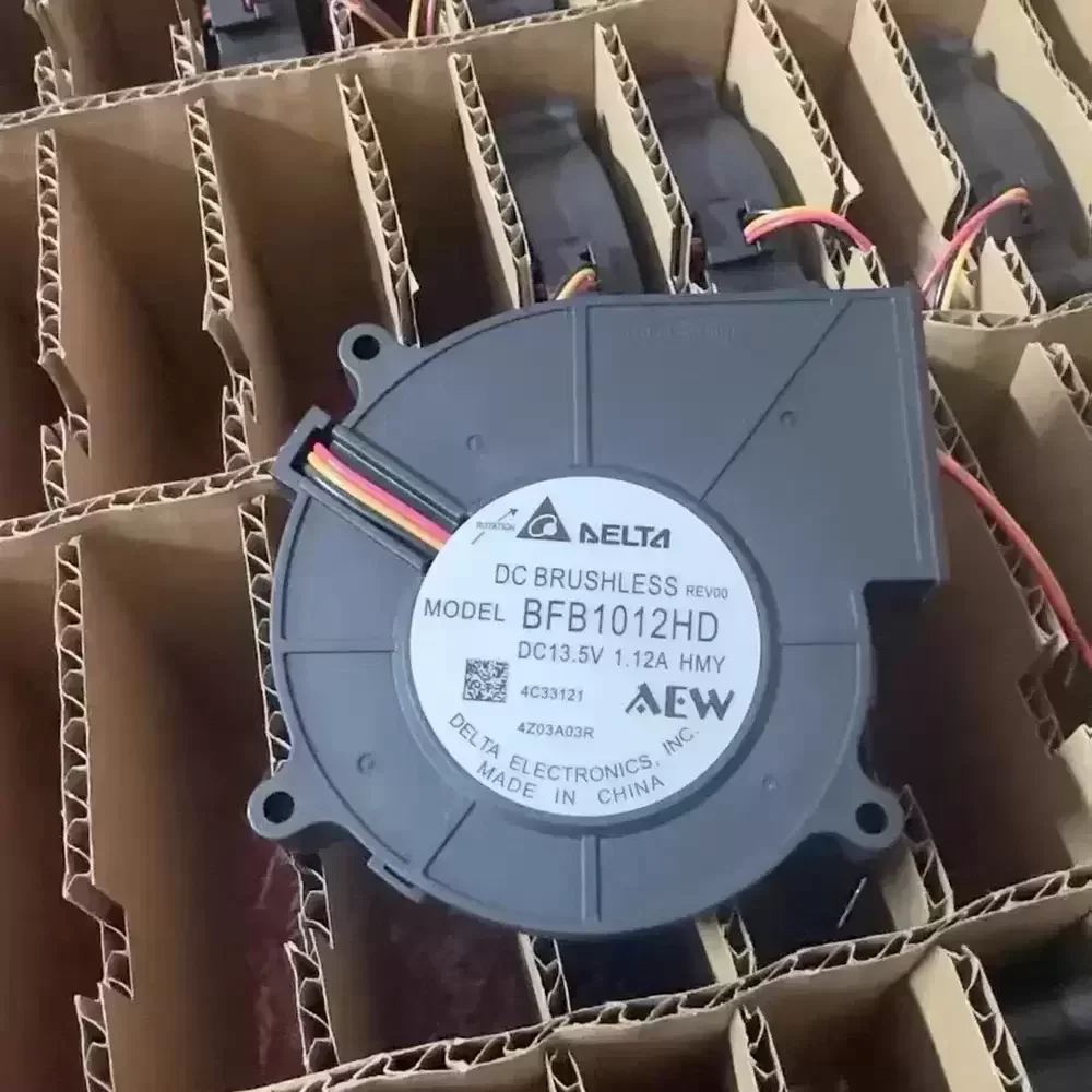 BFB1012HD-HMY Delta 13.5VDC 97mm 1.12A Blower