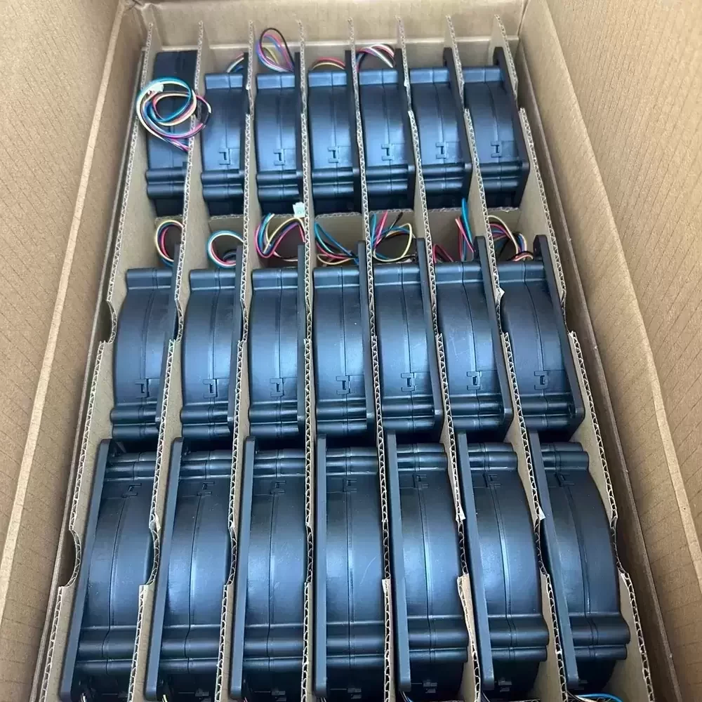 BFB1212VHA01 Delta 12VDC 120x120x32mm 4-Wire Blower BFB1212VHA01 Delta 12VDC 120x120x32mm 4-Wire Blower