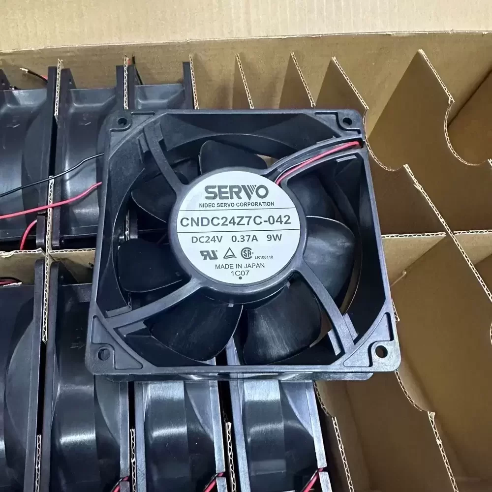 CNDC24Z7C-042 Nidec SERVO 24VDC 120x120x25mm Axial Fan