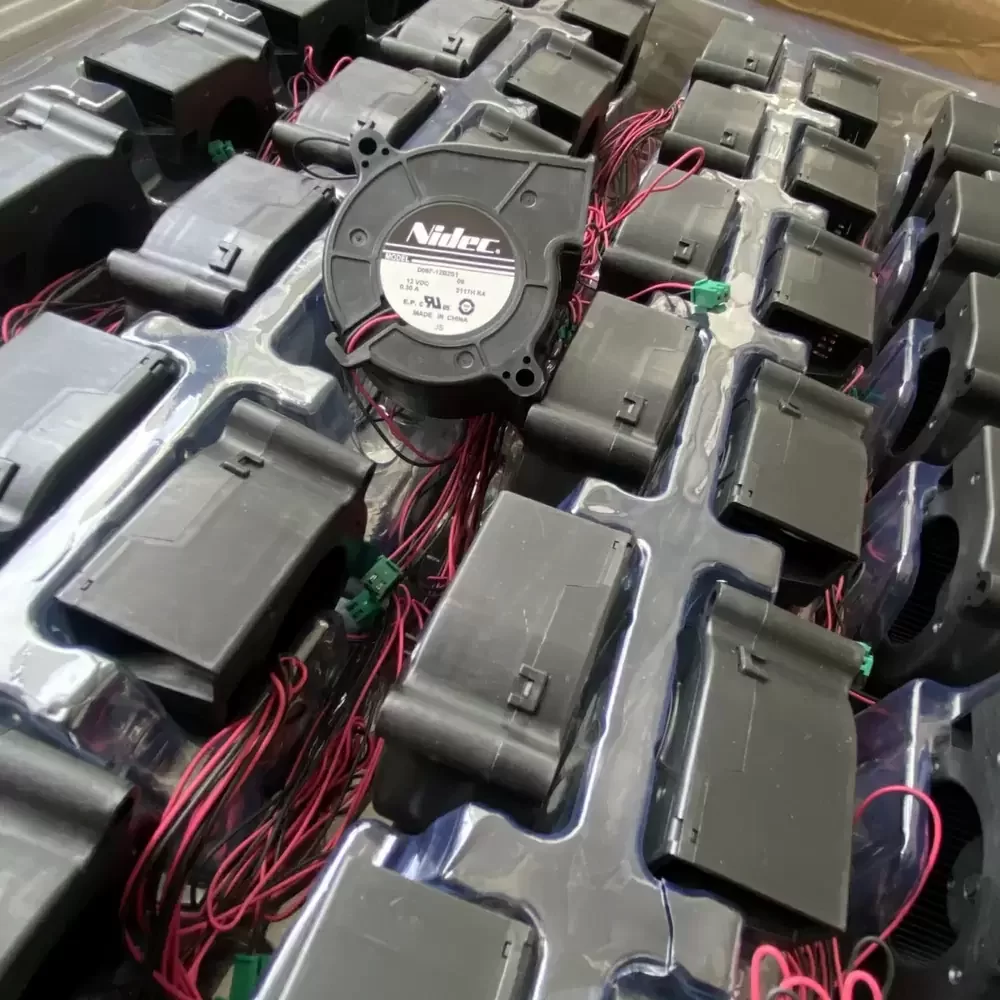 D06F-12B2S1 Nidec 12VDC 60x60x30mm Centrifugal Blower D06F-12B2S1 Nidec 12VDC 60x60x30mm Centrifugal Blower