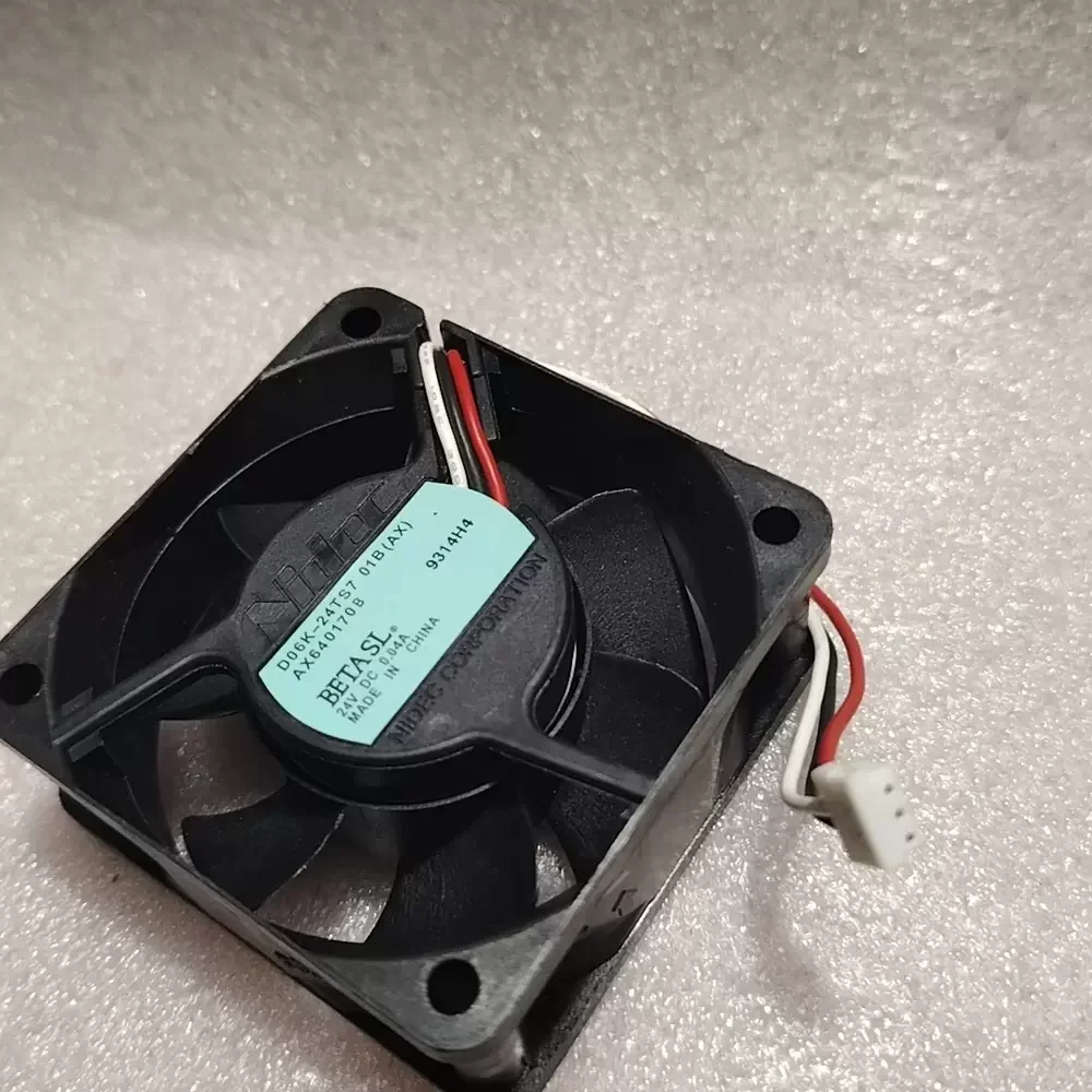 D06K-24TS7 Nidec 24VDC 60x60x25mm Silent Axial Fan D06K-24TS7 Nidec 24VDC 60x60x25mm Silent Axial Fan