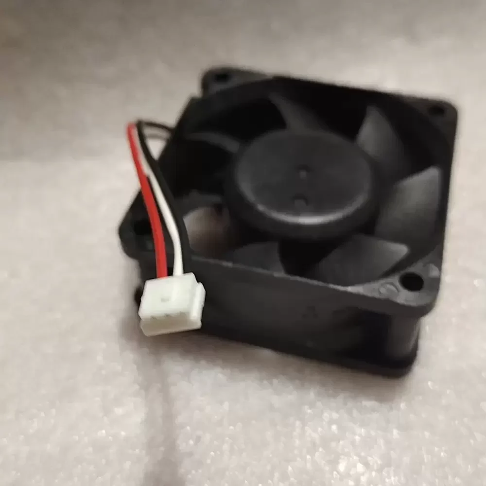 D06K-24TS7 Nidec 24VDC 60x60x25mm Silent Axial Fan D06K-24TS7 Nidec 24VDC 60x60x25mm Silent Axial Fan