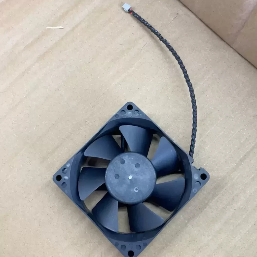 D08A-24TS2 Nidec 24VDC 80x80x25mm Axial Fan D08A-24TS2 Nidec 24VDC 80x80x25mm Axial Fan