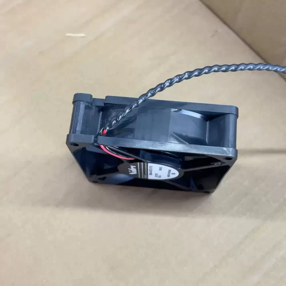 D08A-24TS2 Nidec 24VDC 80x80x25mm Axial Fan D08A-24TS2 Nidec 24VDC 80x80x25mm Axial Fan