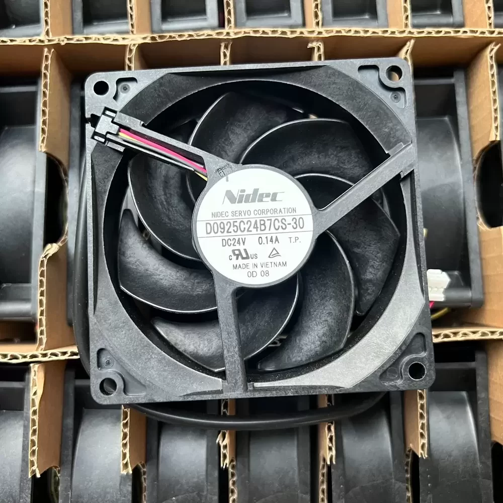 D0925C24B7CS-30 Nidec 24VDC 92x92x25mm Axial Fan