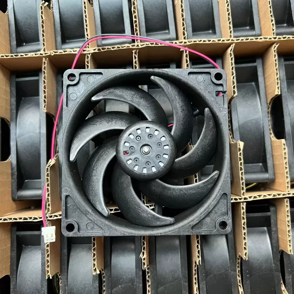 D0925C24B7CZ-15 Nidec 24VDC 92x92x25mm 2-Wire Axial Fan D0925C24B7CZ-15 Nidec 24VDC 92x92x25mm 2-Wire Axial Fan