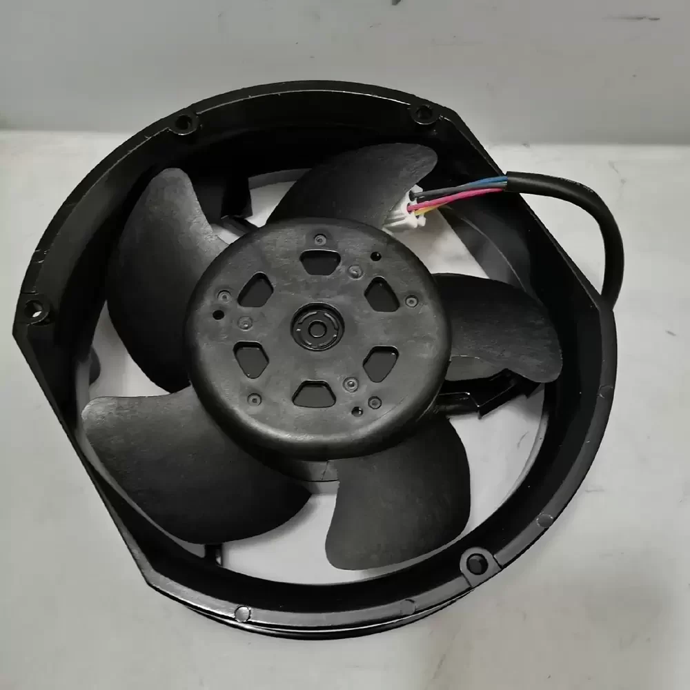 D1751M24B8CP323 Nidec Servo 24VDC 172x51mm 3.4A Axial Fan D1751M24B8CP323 Nidec Servo 24VDC 172x51mm 3.4A Axial Fan