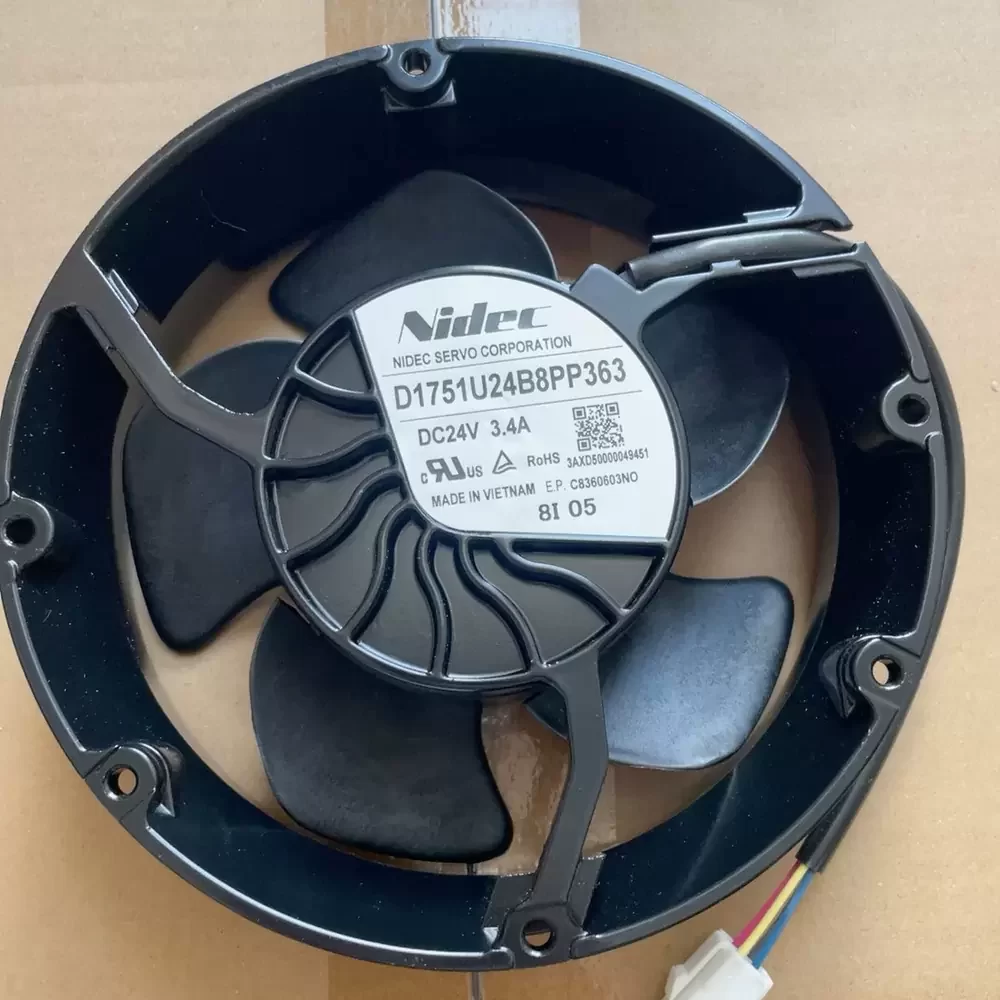 D1751U24B8PP363 Nidec 24VDC 172x150x51mm 3.4A Axial Fan