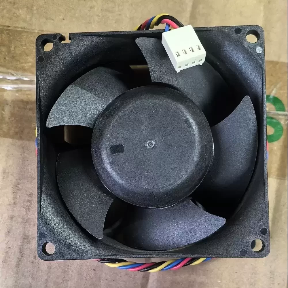 DATA0838B2U AVC 12VDC 80x80x38mm PWM Control Axial Fan DATA0838B2U AVC 12VDC 80x80x38mm PWM Control Axial Fan