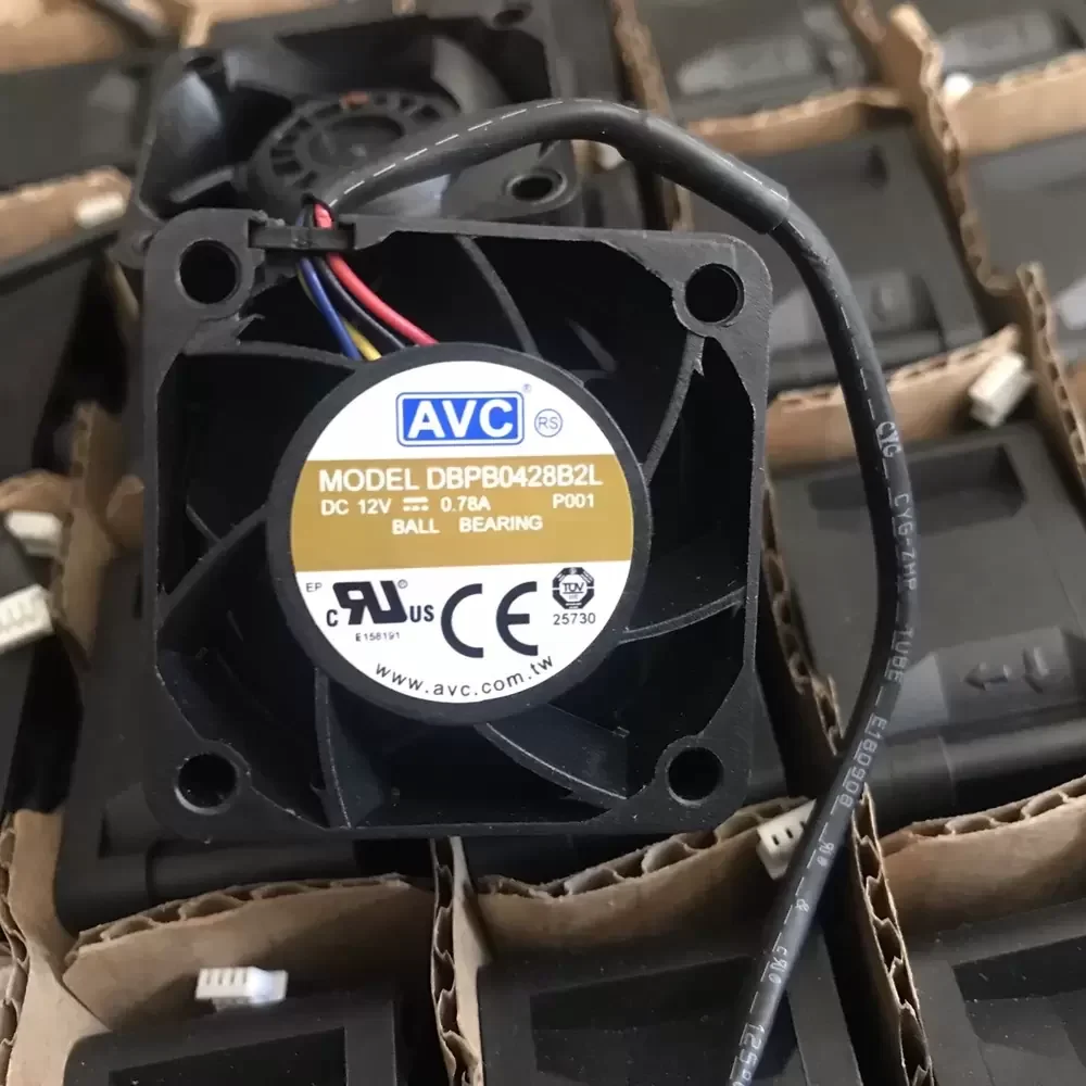 DBPB0428B2L-P001 AVC 12VDC 40x40x28mm PWM Axial Fan