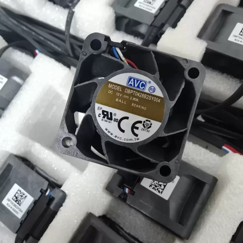 DBPT0428B2SY004 AVC 12VDC 40x40x28mm 2.80A Axial Fan