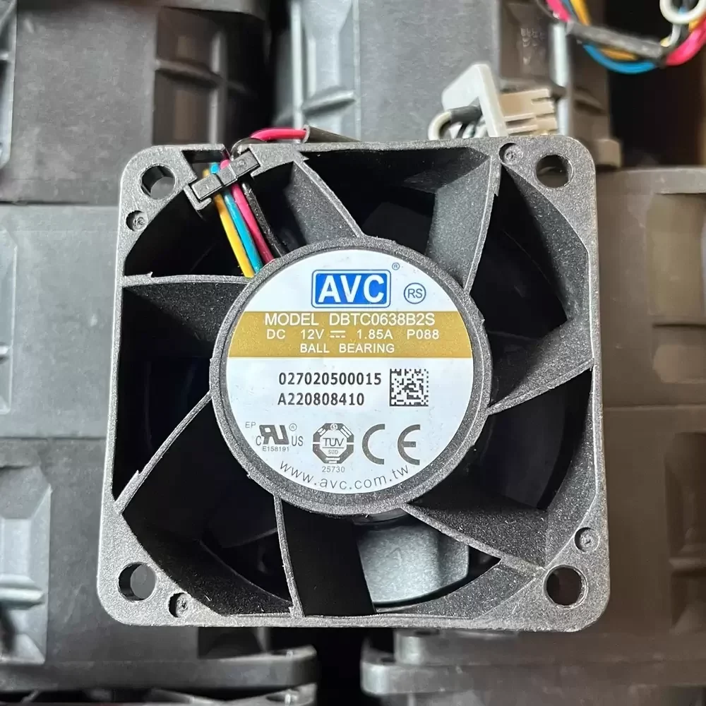 DBTC0638B2S-P088 AVC 12VDC 60x60x38mm 1.85A Axial Fan