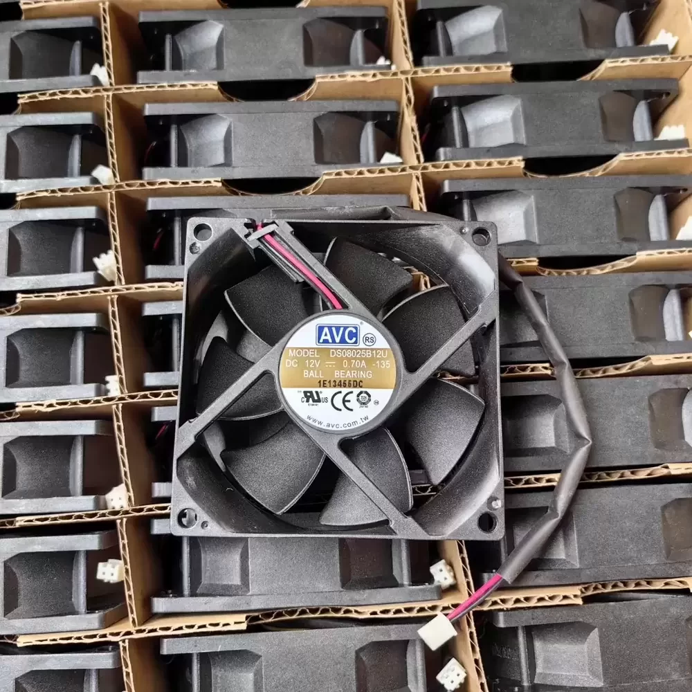 DS08025B12U-135 AVC 12VDC 80x80x25mm Cooling Axial Fan