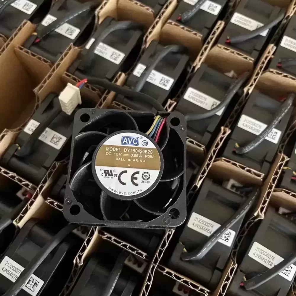 DYB0420B2S-P082 AVC 12VDC 40x40x28mm 4-Wire Axial Fan