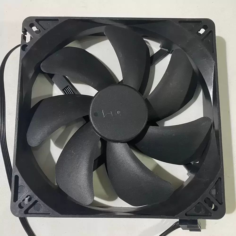 FB14025SM Everflow 12VDC 140x140x25mm PWM Axial Fan FB14025SM Everflow 12VDC 140x140x25mm PWM Axial Fan