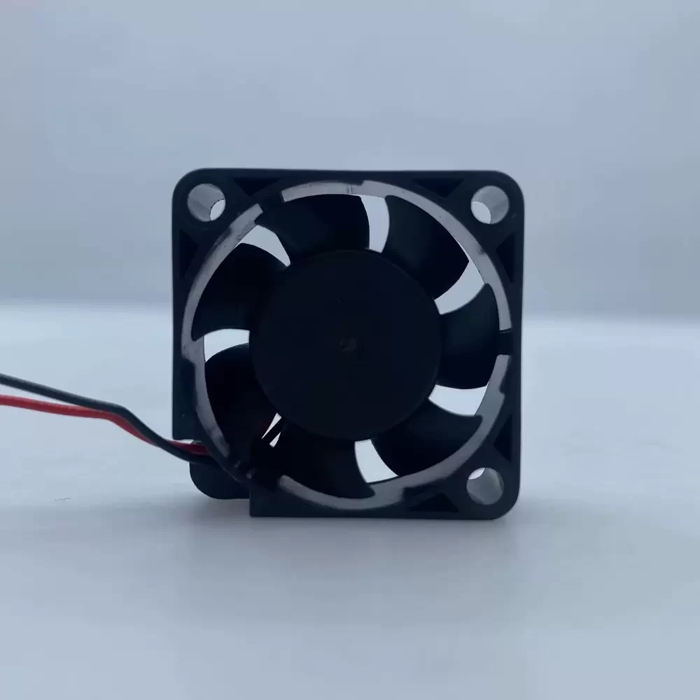 FD123010LS Y.S.TECH 12VDC 30x30x10mm Sleeve Axial Fan FD123010LS Y.S.TECH 12VDC 30x30x10mm Sleeve Axial Fan