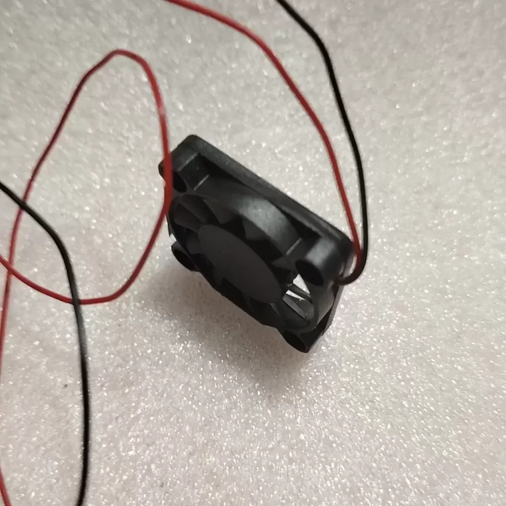 FD3006B12W7-71 Cooltron 12VDC 30x30x6mm Axial Fan FD3006B12W7-71 Cooltron 12VDC 30x30x6mm Axial Fan