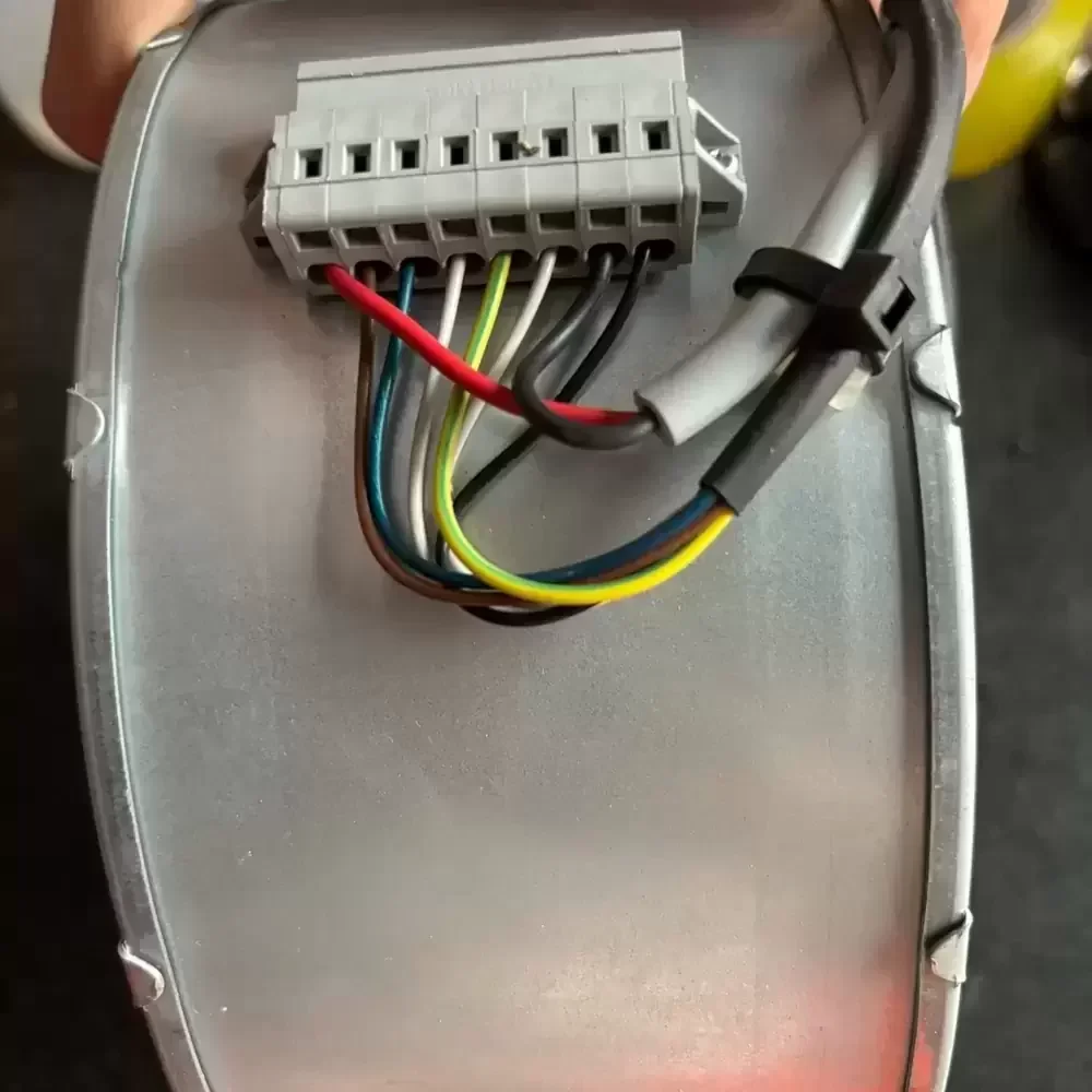 G2E140-PI51-42 ebm-papst 230VAC 140mm Centrifugal Blower G2E140-PI51-42 ebm-papst 230VAC 140mm Centrifugal Blower