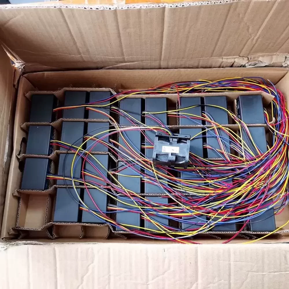 GFM0412SS-01 Delta 12VDC 40x40x56mm Counter-Rotating Fan GFM0412SS-01 Delta 12VDC 40x40x56mm Counter-Rotating Fan