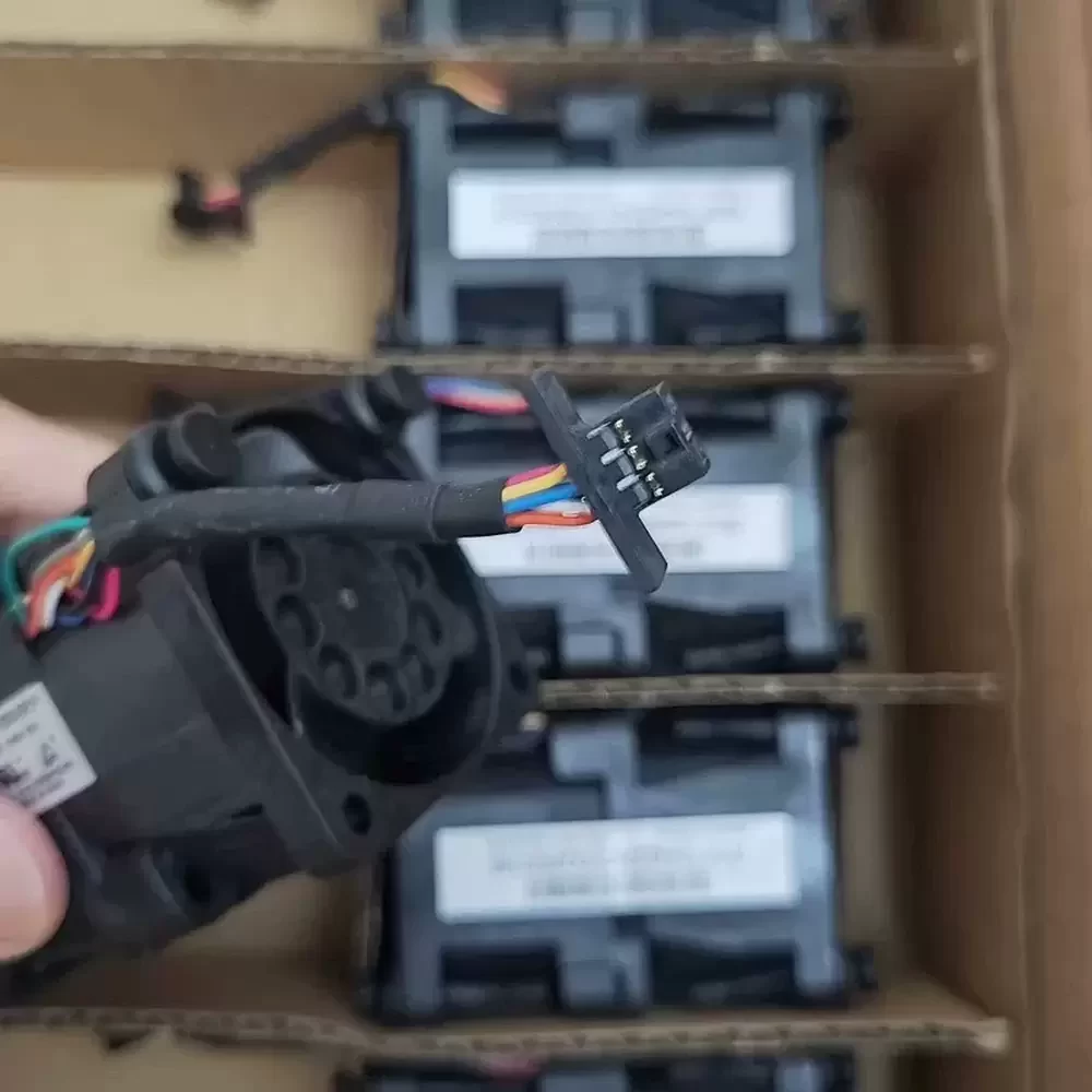 GFM0412SS-DE1P Delta 12VDC 40x40x56mm Dual Motor Axial Fan GFM0412SS-DE1P Delta 12VDC 40x40x56mm Dual Motor Axial Fan