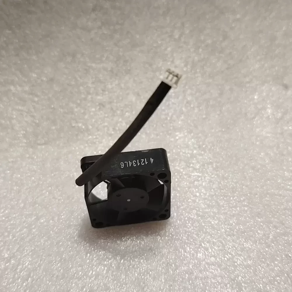 MF30P-12A-002 SEPA 12VDC 30x30x10mm 3-Wire Axial Fan MF30P-12A-002 SEPA 12VDC 30x30x10mm 3-Wire Axial Fan